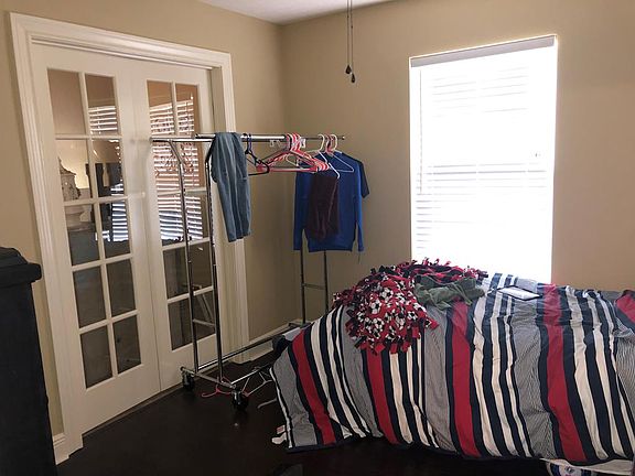5th image of 3304 Memphis Ave