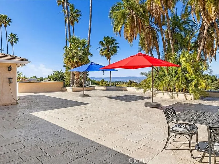 21 Coveview Dr — Photo 43