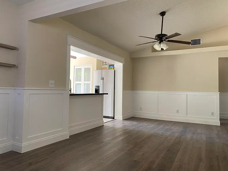 1057 SW Spruce St — Photo 5
