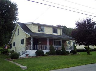 110 Trouttown Rd, Hunker, PA 15639