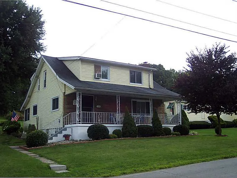 110 Trouttown Rd photo 1