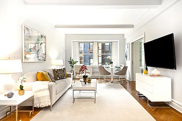 215 West 78th Street #3D in Upper West Side, Manhattan