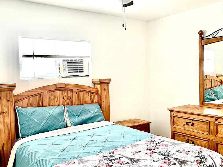 3901 Hercules Ave — Photo 6