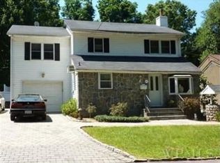 38 Water St, Eastchester, NY 10709