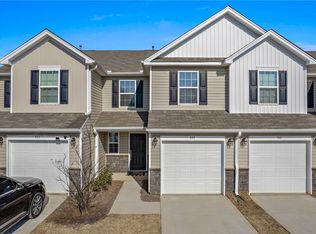 559 Brasstown Ct, Pendleton, SC 29670