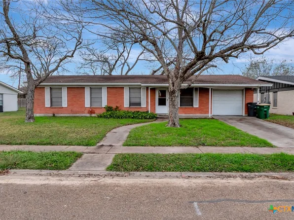 2704 Erwin Ave, Victoria, TX 77901