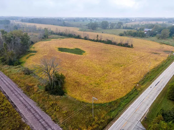 Garton Rd, Sheboygan, WI 53083