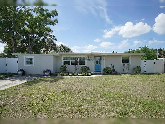 Building Photo - 4108 W Montgomery Ter