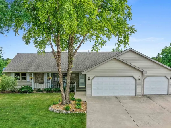 1934 Quindalee Rd, De Pere, WI 54115