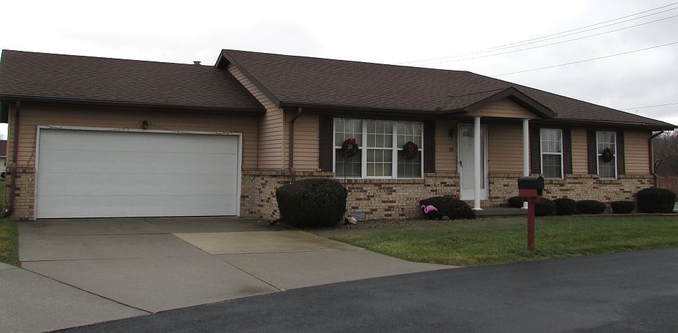 1st image of 10 Mackenzie Ct