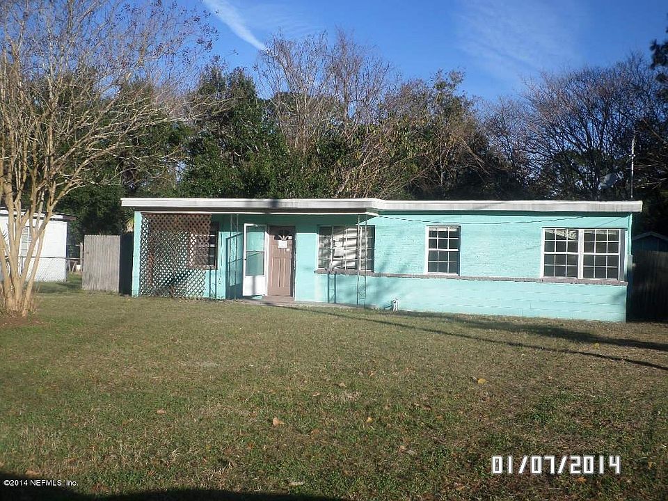 1st image of 1715 Loyola Dr N