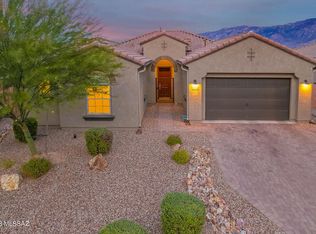 13520 N Cape Marigold Dr, Oro Valley, AZ 85755