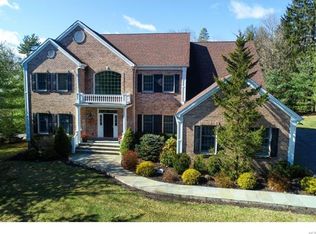 1B Summerland Ln, Briarcliff Manor, NY 10510