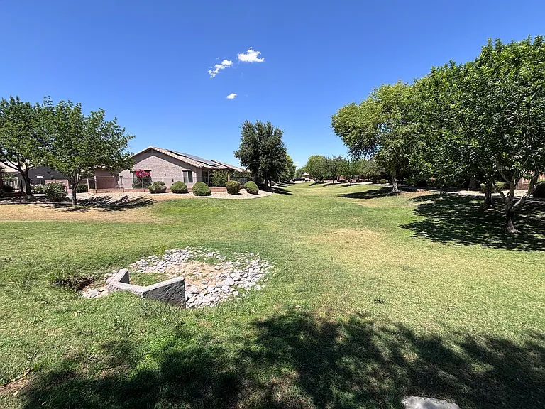 17720 N 89th Dr — Photo 9