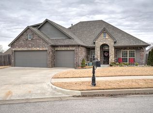 14541 S Courtney Dr W, Glenpool, OK 74033