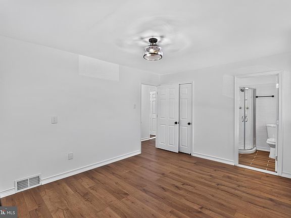 4th image of 601 Colebrook Rd