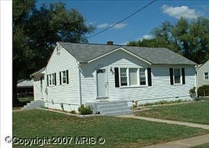 2nd image of 206 Rumford Rd