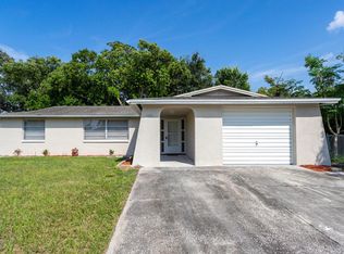 4630 Daphne St, New Pt Richey, FL 34652
