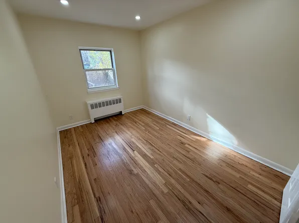 430 West 259th Street 1 image 6 of 7