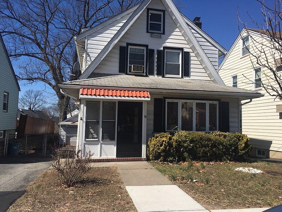 1st image of 23 Belmohr St