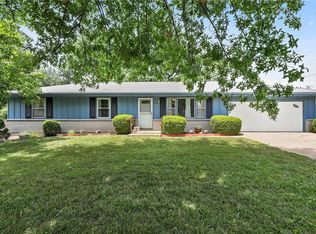 4706 Antioch Rd, Merriam, KS 66203