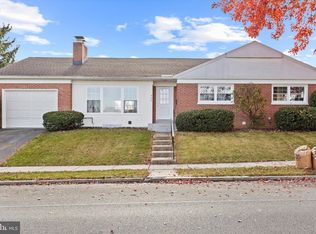 808 Hilton Dr, Lancaster, PA 17603