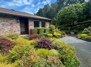 9 Morgan Ln #B, San Rafael, CA 94901