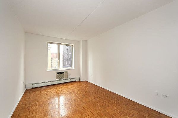 1st image of 95 Worth St #308