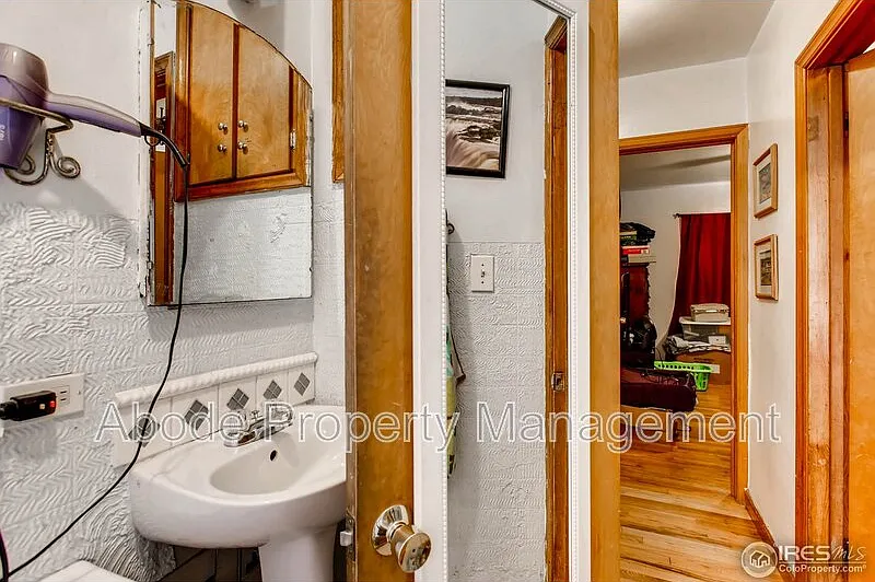 2 bed, 2.0 bath, 1000 sqft, $1,750 — Photo 4