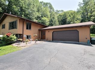 N5445 Aspen Rd, Onalaska, WI 54650