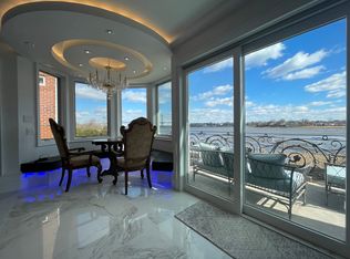 7-23 130th St, College Point, NY 11356