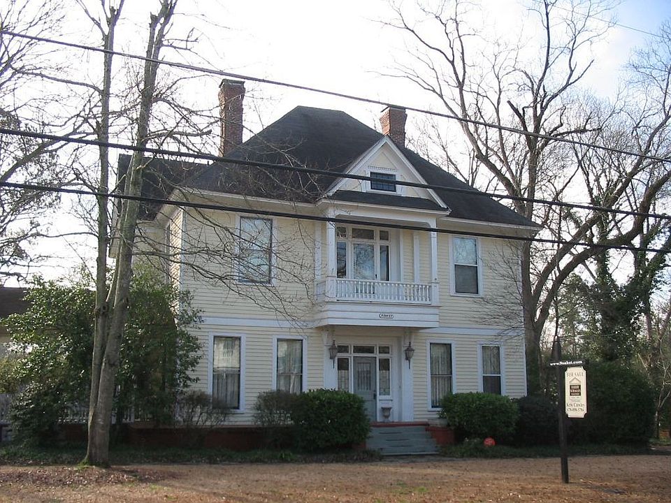 GORGEOUS POST-BELLUM HOME