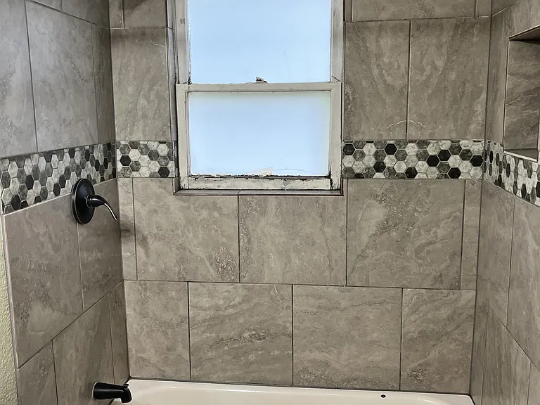 920 Bolivar St — Photo 10