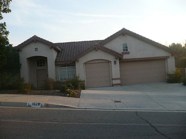 Courtesy of Park Place GMAC Real Estate