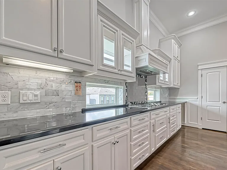 2113 Bidwell Dr — Photo 17