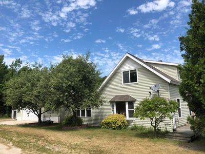 309 High St, Saint Ignace, MI, 49781