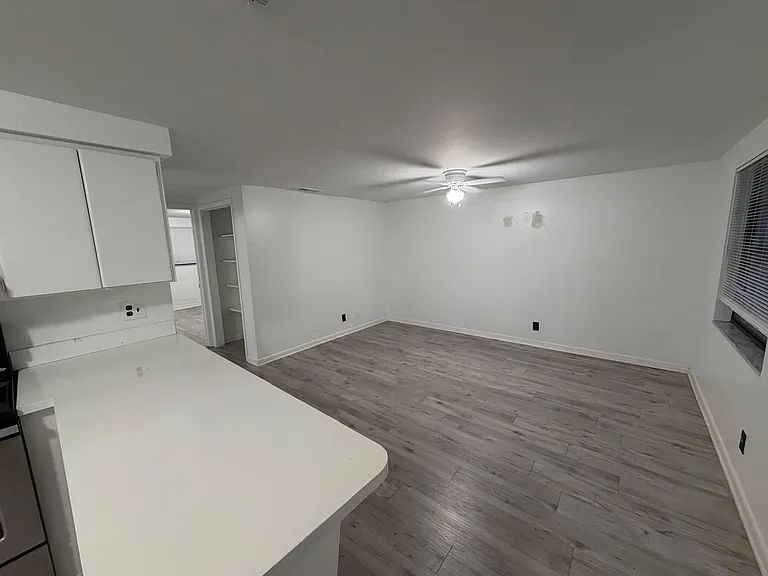 1220 East 142nd Avenue — Photo 13