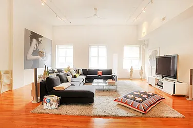 Rented by Park Property Advisors