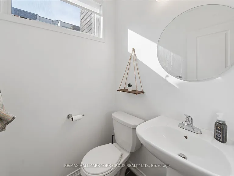 24 Fieldway Rd #16 — Photo 11