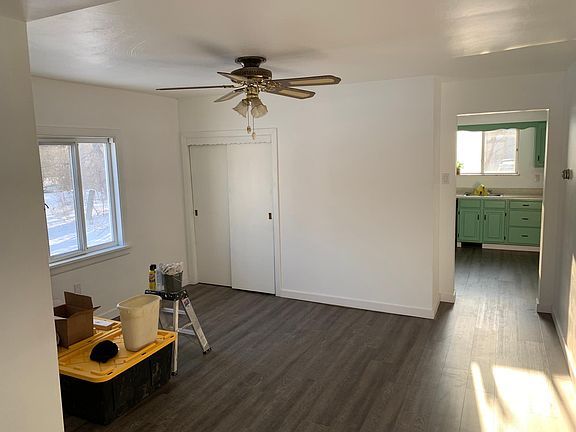 5th image of 222 4th St