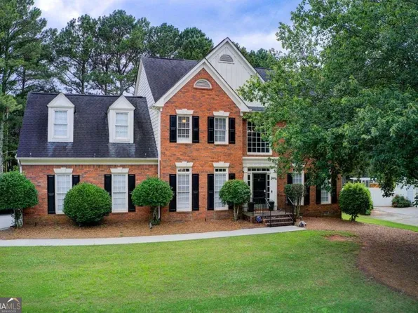 1870 Milfield Cir, Snellville, GA 30078