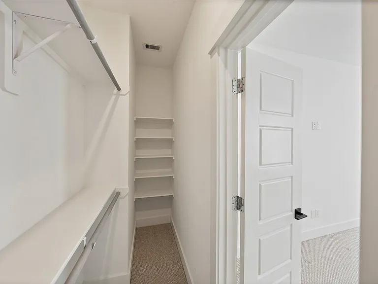 412 Neyland St #C — Photo 22