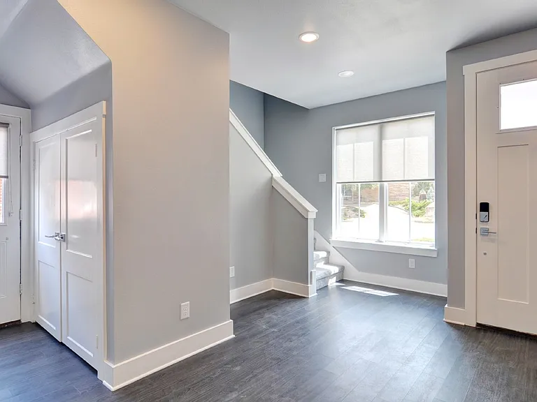 2822 Forest Park Blvd — Photo 40