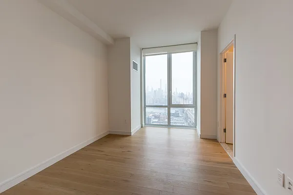 Rented by Stonehenge NYC LLC | media 5