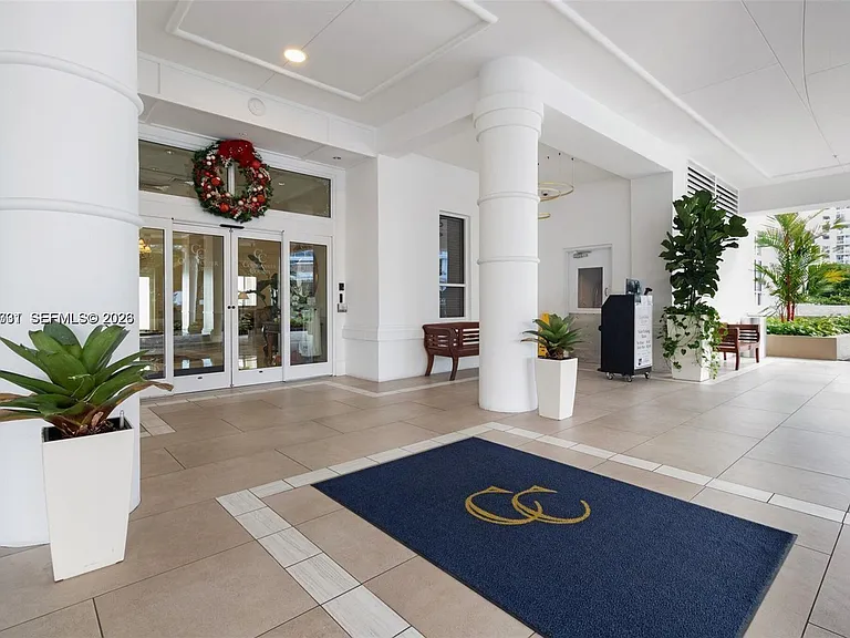701 Brickell Key Blvd #2103 — Photo 40