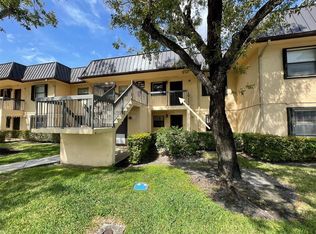 9266 NW 1st St #204, Hollywood, FL 33024