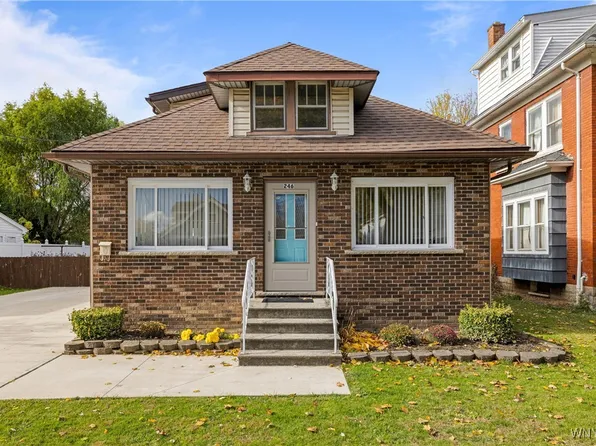 246 78th St, Niagara Falls, NY 14304