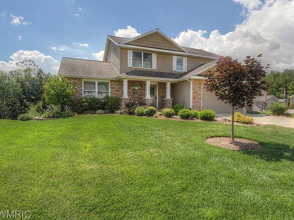 2nd image of 1300 Millwood Ct NE