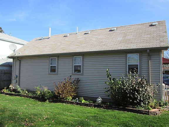 2nd image of 9810 Meade Ave