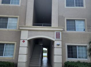 5011 Wiles Rd APT 302, Pompano Beach, FL 33073